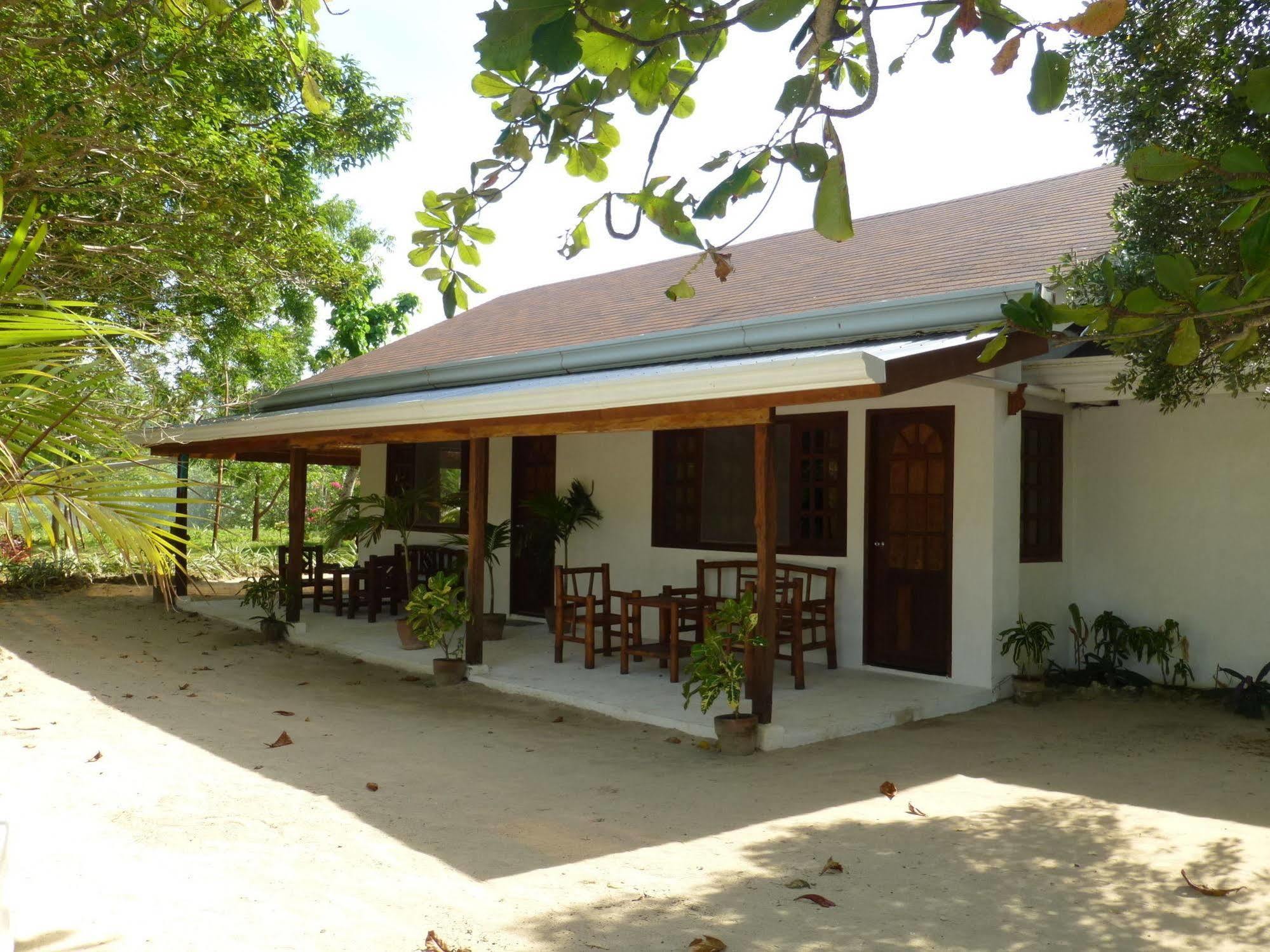 Talima Beach Villas & Dive Resort Cebu Ngoại thất bức ảnh
